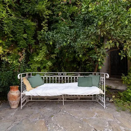 Tenuta Donna Vittoria - Bouganville